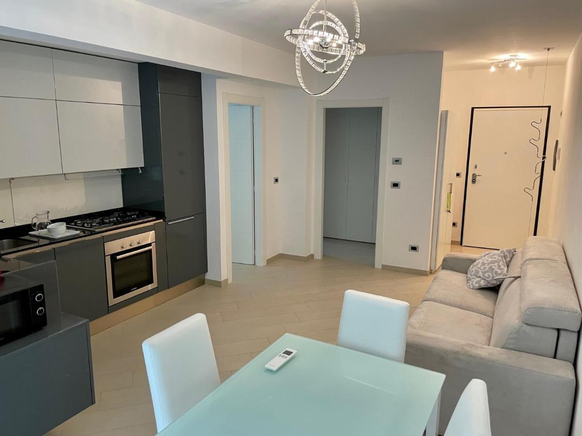 Santa D'Amare Appartamento Con Terrazzo E Box Auto Privato ซานตา มาร์เกอริตา ลีกูเร ภายนอก รูปภาพ
